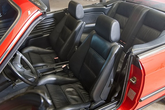 BMW 325i 13 of 21