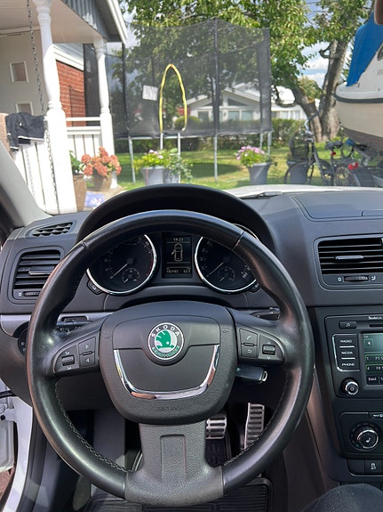 Skoda Yeti 2 of 13