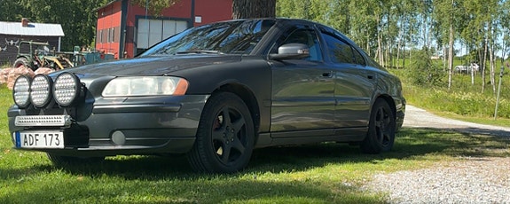 Volvo S60 9 of 11