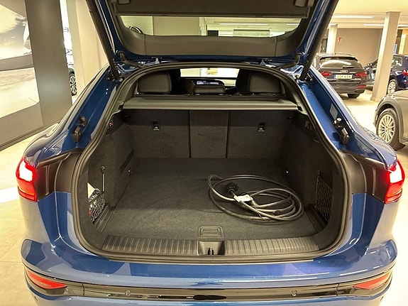Audi Q6 e-tron 22 of 25
