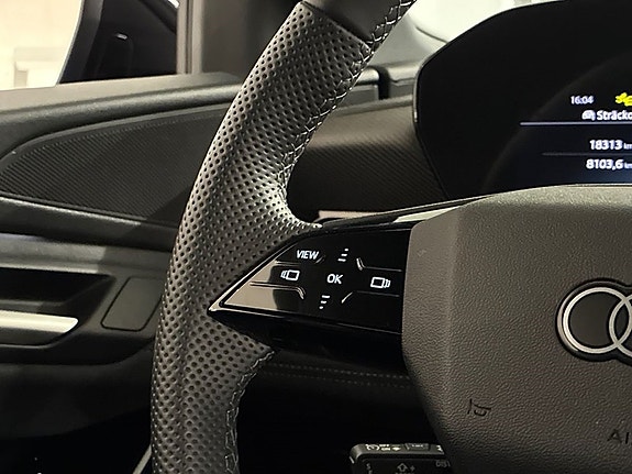 Audi Q6 e-tron 19 of 25