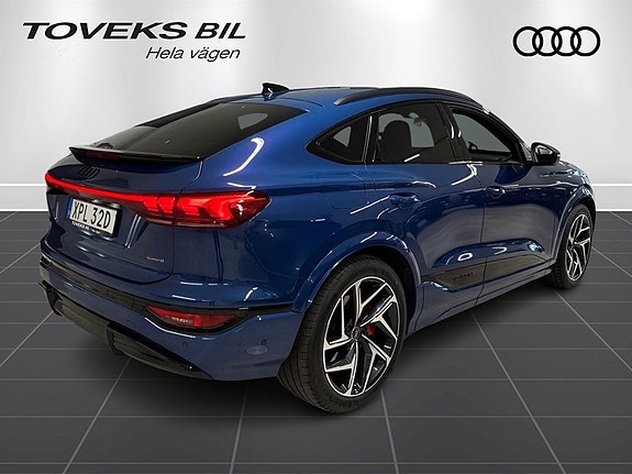 Audi Q6 e-tron 5 of 25