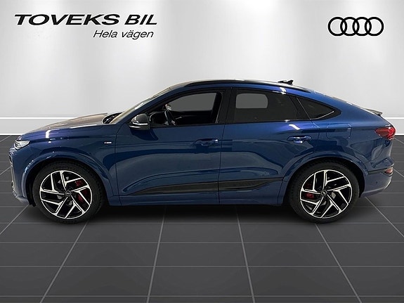 Audi Q6 e-tron 2 of 25