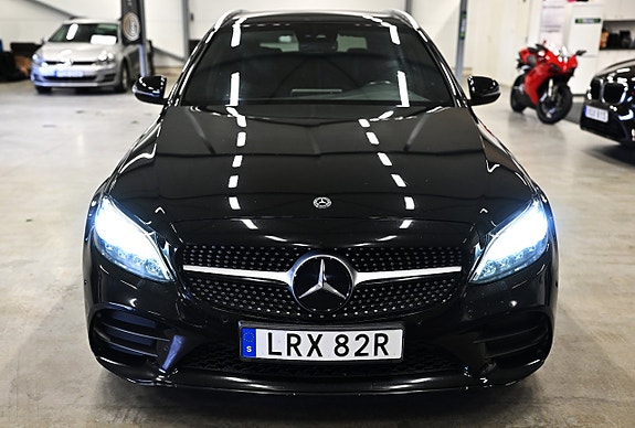 Mercedes-Benz C220 d 6 of 30