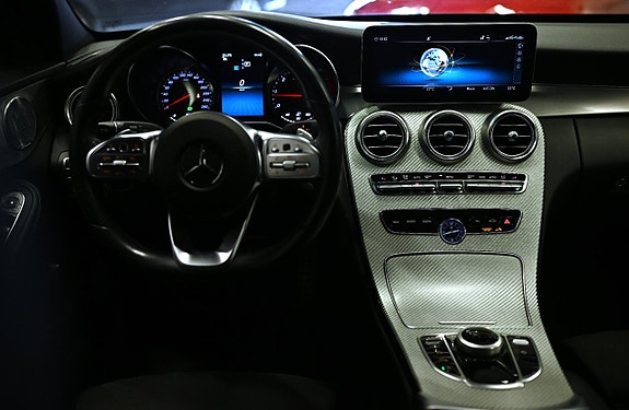 Mercedes-Benz C220 d 30 of 30