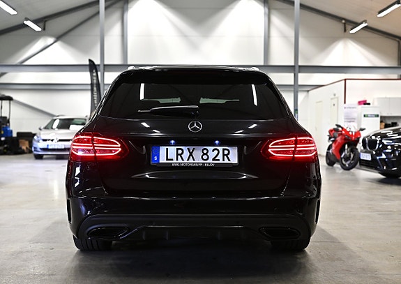 Mercedes-Benz C220 d 7 of 30