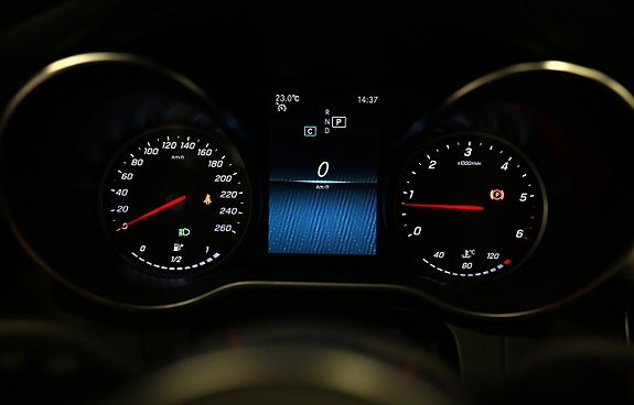 Mercedes-Benz C220 d 23 of 30