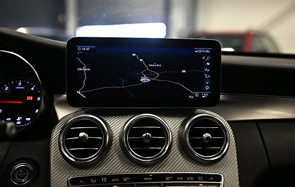 Mercedes-Benz C220 d 24 of 30