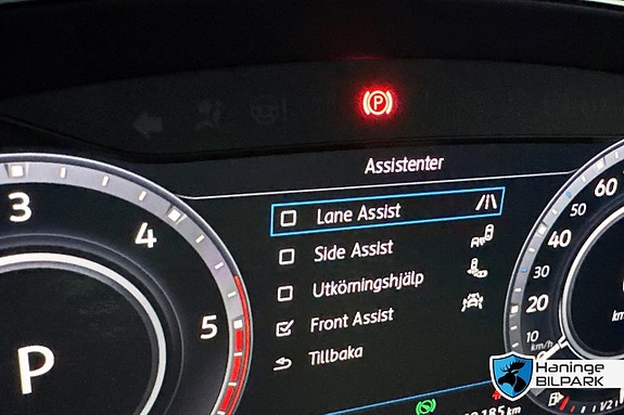 Volkswagen Passat Alltrack 26 of 29