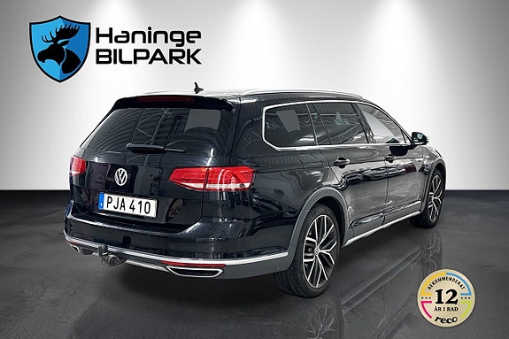 Volkswagen Passat Alltrack 8 of 29
