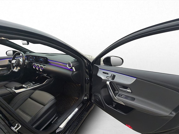 Mercedes-Benz A45 29 of 30