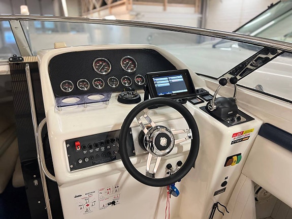 Sunseeker Hawk 27 | 2 x Volvo Penta 4-bult V8 | 700hk -2023 7 of 12