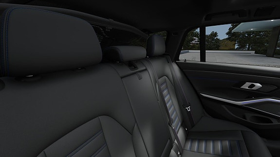 BMW M340i 11 of 13
