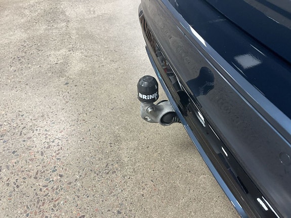 Volvo V60 11 of 13