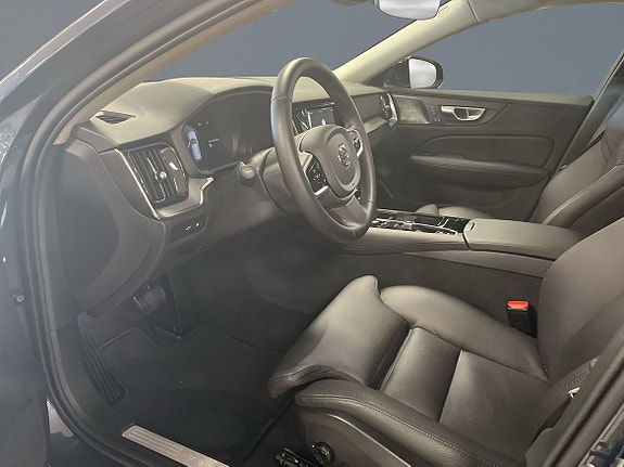 Volvo V60 6 of 13