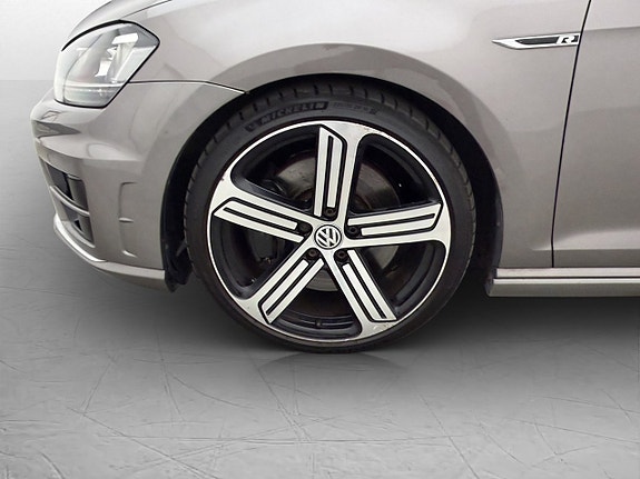 Volkswagen Golf I 27 of 30