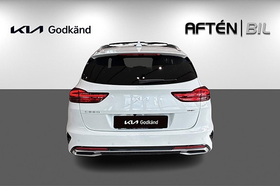 Kia Ceed 7 of 25