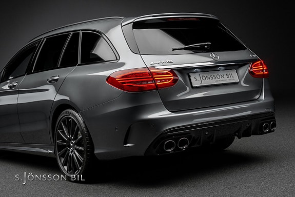Mercedes-Benz C43 6 of 19