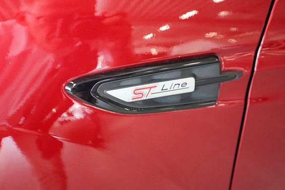 Ford Kuga 17 of 18