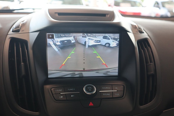 Ford Kuga 15 of 18