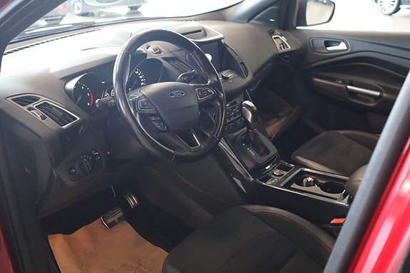 Ford Kuga 6 of 18