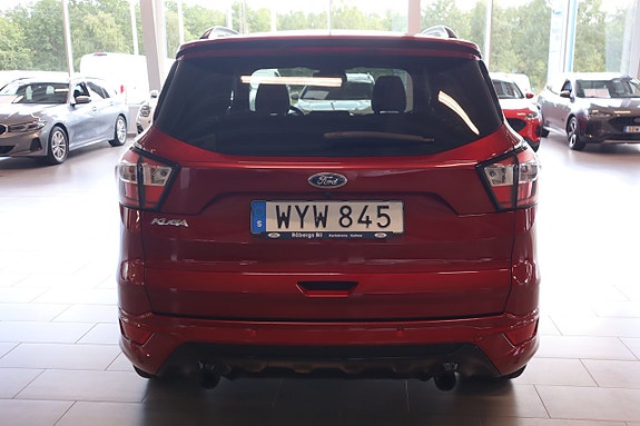 Ford Kuga 4 of 18