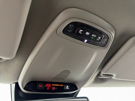 Volvo V40 19 of 30