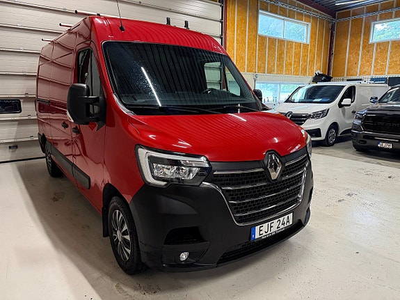 Renault Master 4 of 12