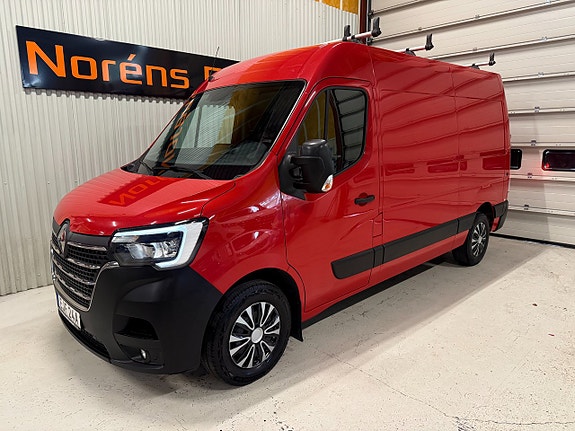 Renault Master 2 of 12