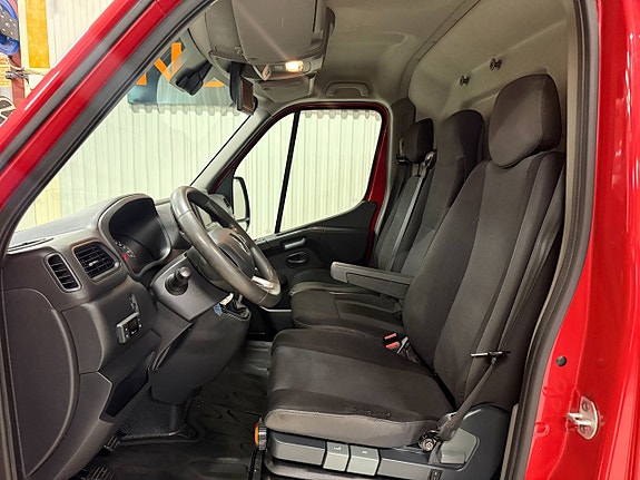 Renault Master 5 of 12