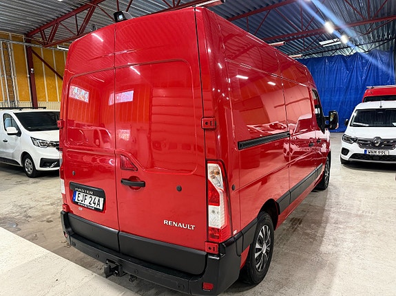 Renault Master 9 of 12