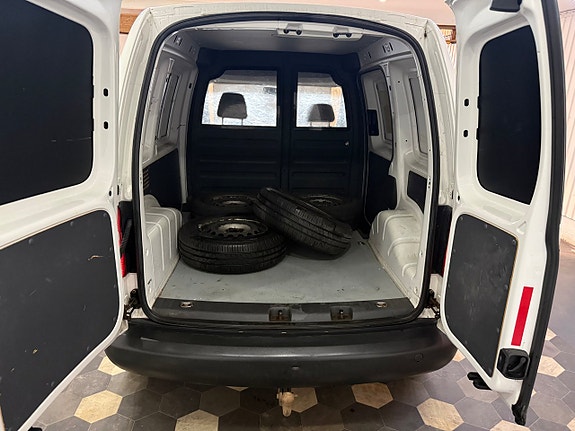Volkswagen Caddy 11 of 12