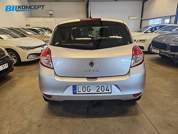 Renault Clio 6 of 12