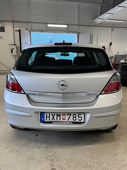 Opel Astra 7 of 21
