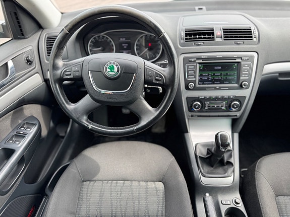 Skoda Octavia 13 of 23
