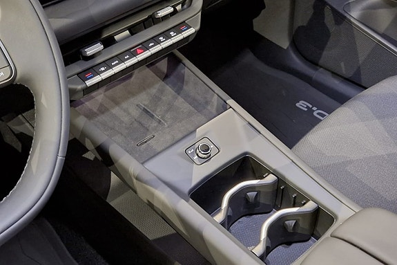 Volkswagen ID.3 Neo 15 of 18