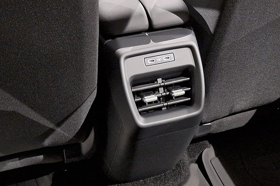 Volkswagen ID.3 Neo 17 of 18