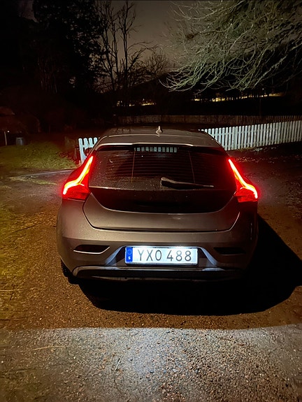 Volvo V40 5 of 5