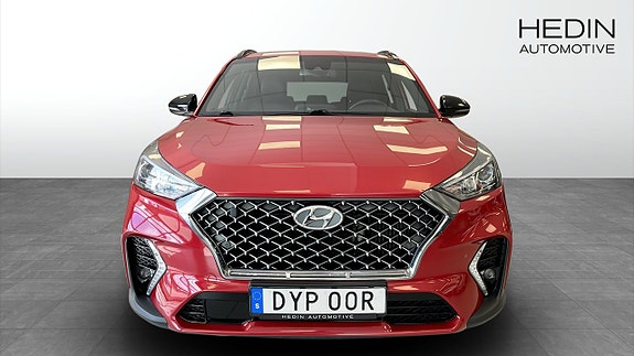 Hyundai Tucson 8 of 12