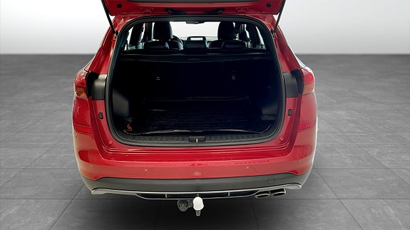 Hyundai Tucson 10 of 12