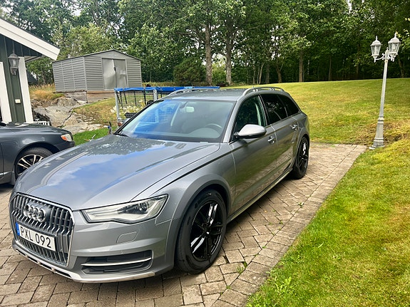 Audi A6 allroad 2 of 7