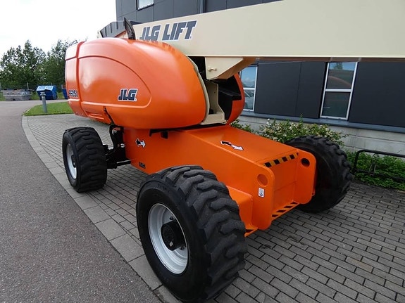 JLG 660 SJ 8 of 10