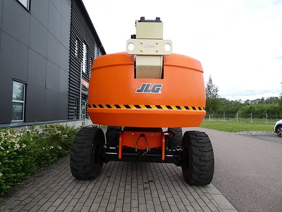 JLG 660 SJ 5 of 10