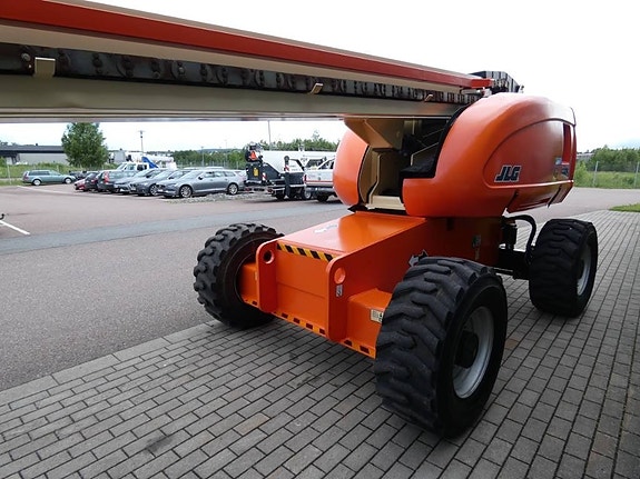 JLG 660 SJ 3 of 10