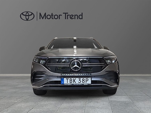 Mercedes-Benz EQA250 5 of 11
