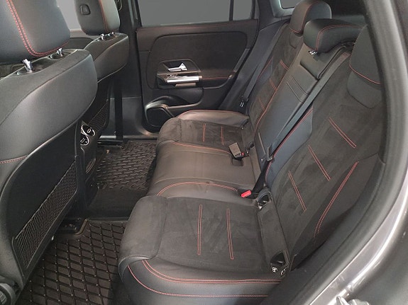Mercedes-Benz EQA250 8 of 11
