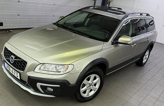 Volvo XC70 3 of 30