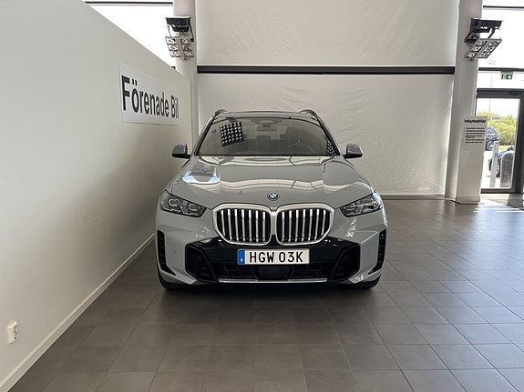 BMW X5 2 of 17