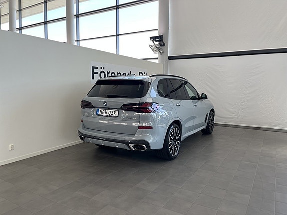 BMW X5 15 of 17