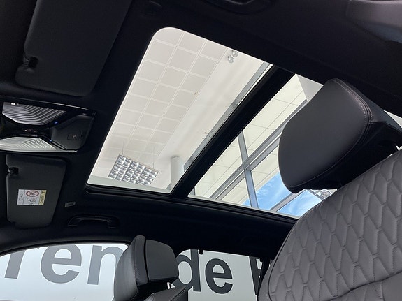 BMW X5 8 of 17